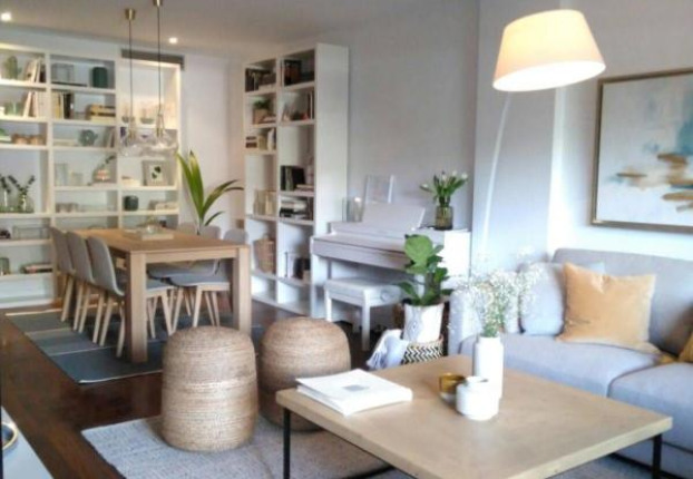 Appartement 4 pièces 93 m² · à Centre Ancien-Cros-Lotins, Éguilles · 93 m² · 629 000 €