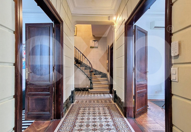Maison 8 pièces 177 m² · à Saint Jean-Belcier-Carle Vernet-Albert 1er, Bordeaux · 177 m² · 695 000 €