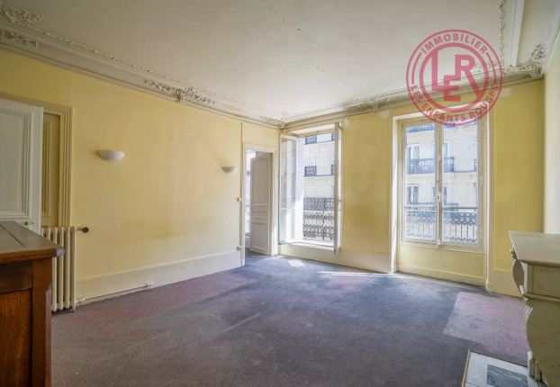 Appartement 5 pièces 96 m² · à Saint Placide, Paris 6ème · 96,3 m² · 1 450 000 €