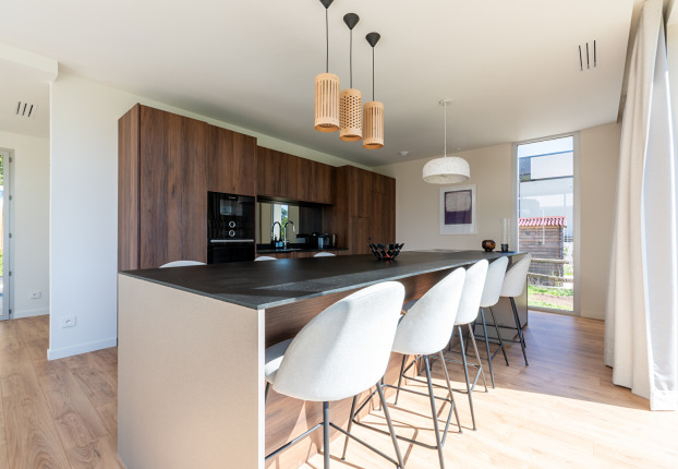 Maison 9 pièces 213 m² · à Saint-Berthevin · 213 m² · 761 000 €