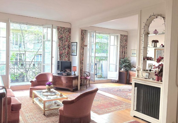 Appartement 4 pièces 104 m² · à Auteuil Sud, Paris 16ème · 104 m² · 957 000 €