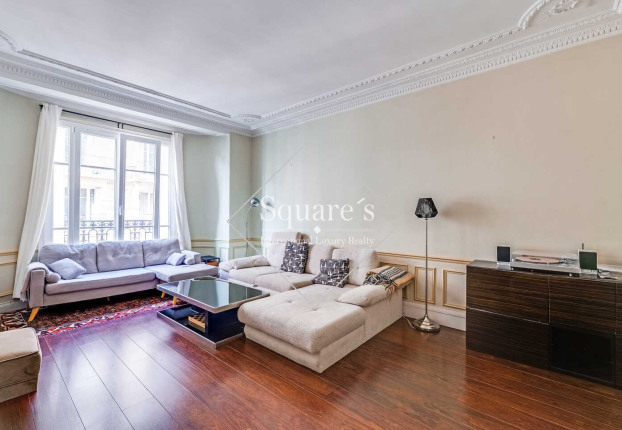 Appartement 5 pièces 116 m² · à Ecole Militaire, Paris 7ème · 116 m² · 1 590 000 €