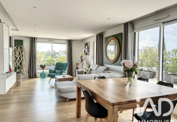 Maison 5 pièces 149 m² · à Plateau de la Croix Rousse-Ouest, Lyon 4ème · 149 m² · 1 300 000 €