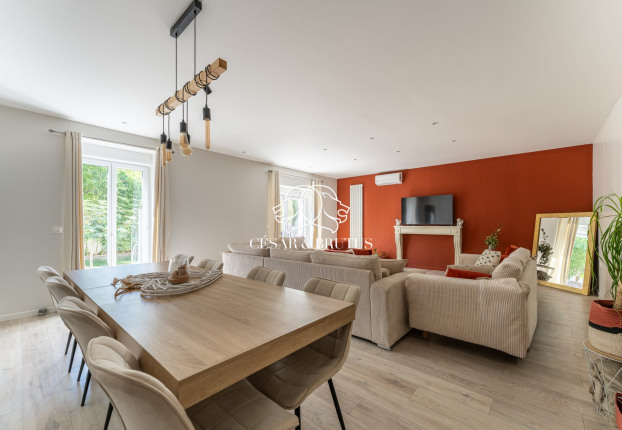 Maison 5 pièces 142 m² · à Décines-Charpieu · 142 m² · 549 000 €