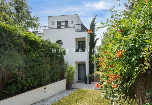 Maison 9 pièces 190 m² · à Pasteur, Saint-Cloud · 190 m² · 2 190 000 €
