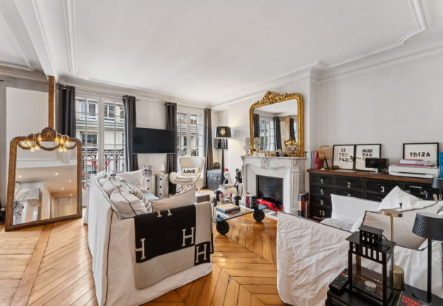 Appartement 4 pièces 77 m² · à Saint Philippe du Roule, Paris 8ème · 77 m² · 995 000 €