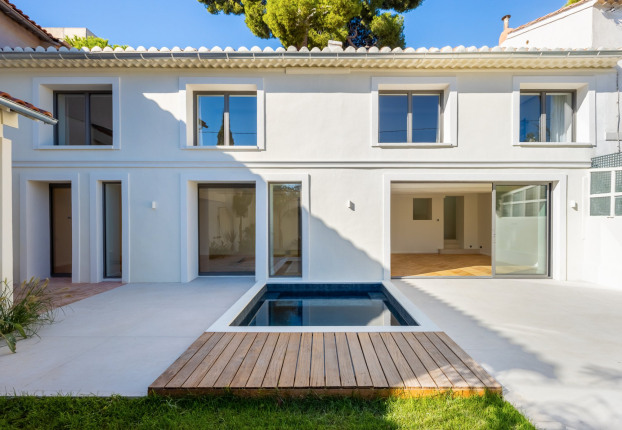 Maison 4 pièces 150 m² · à Marseille 8ème · 150 m² · 1 395 000 €