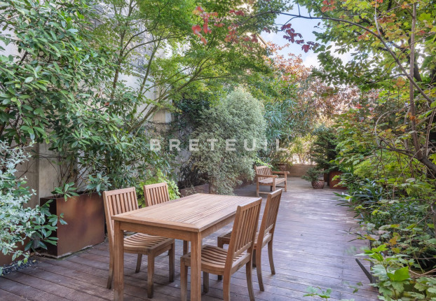 Appartement 8 pièces 217 m² · à Parc Monceau, Paris 8ème · 217 m² · 3 500 000 €