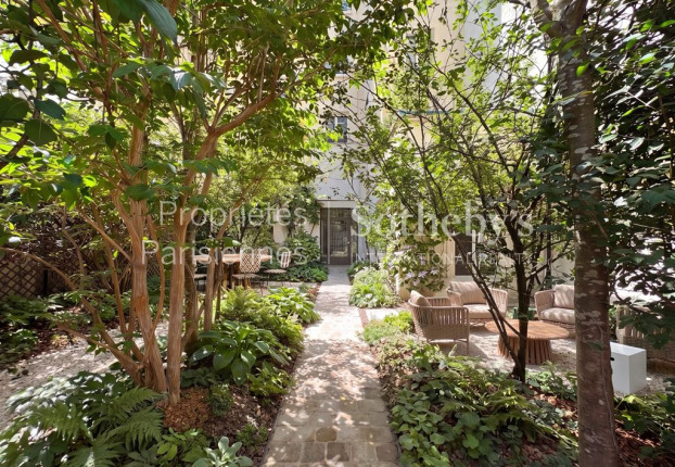 Maison 13 pièces 390 m² · à Notre Dame des Champs, Paris 6ème · 389,9 m² · 16 000 000 €