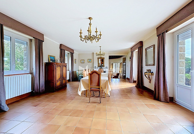 Maison 7 pièces 228 m² · à Gatteville-le-Phare · 228 m² · 682 500 €
