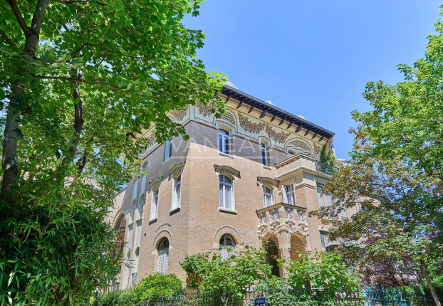 Appartement 6 pièces 160 m² · à Paris 17ème Arrondissement · 160 m² · 2 265 000 €