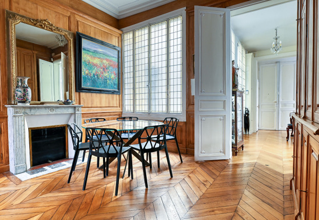Appartement 7 pièces 146 m² · à Versailles · 145,8 m² · 1 090 000 €