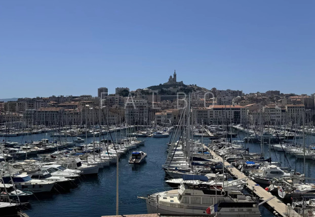 Appartement 1 pièce 171 m² · à Hôtel de Ville, Marseille 2ème · 171 m² · 1 990 000 €