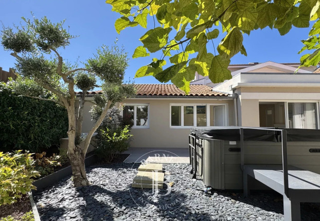 Maison 6 pièces 123 m² · à Arcachon · 123 m² · 930 000 €