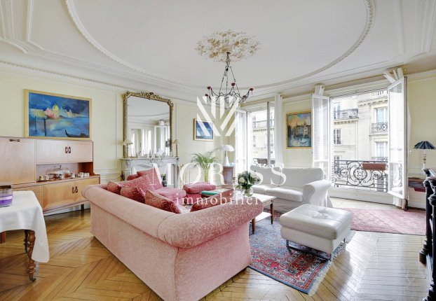 Appartement 6 pièces 210 m² · à Champerret-Berthier, Paris 17ème · 210 m² · 2 450 000 €