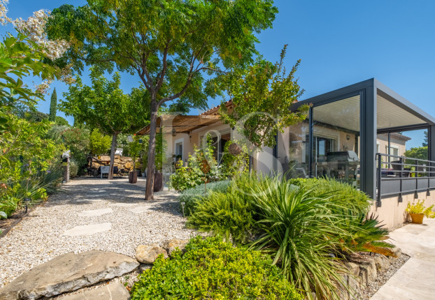 Maison 4 pièces 111 m² · à Bédoin · 111 m² · 540 000 €
