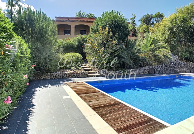 Maison 7 pièces 248 m² · à Prades · 248 m² · 499 000 €