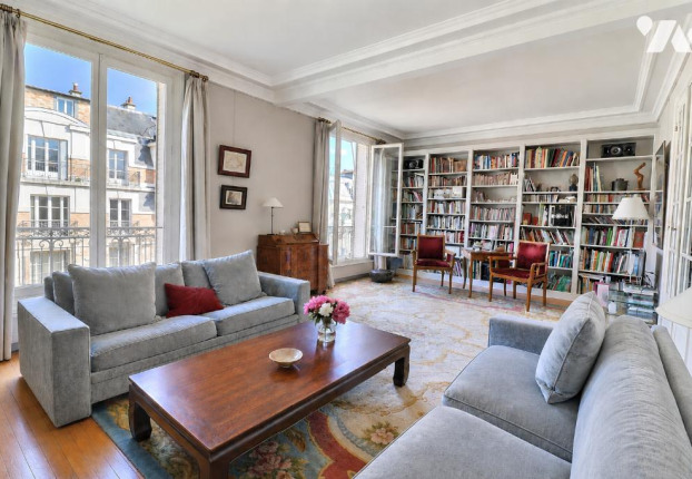 Appartement 6 pièces 157 m² · à Paris 16ème · 157,2 m² · 1 580 000 €