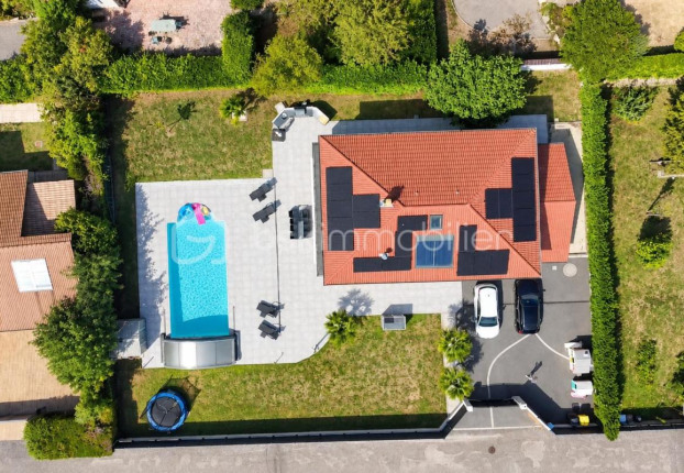 Maison 5 pièces 186 m² · à Chirens · 186 m² · 495 000 €