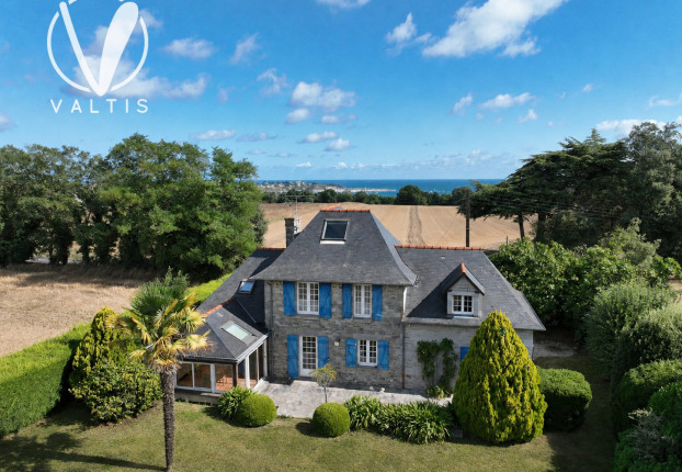 Maison 7 pièces 148 m² · à Saint-Cast-le-Guildo · 148 m² · 669 000 €