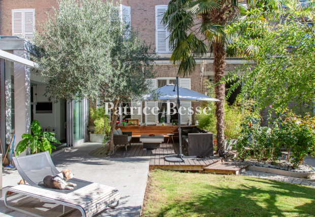 Maison 14 pièces 522 m² · à Amiens · 522 m² · 1 130 000 €