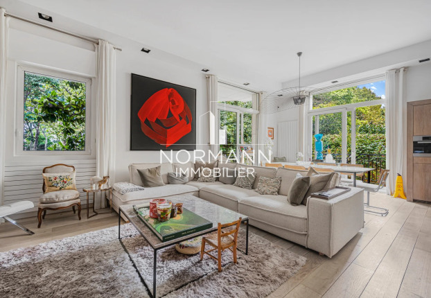 Appartement 5 pièces 300 m² · à Neuilly-sur-Seine · 300 m² · 2 190 000 €