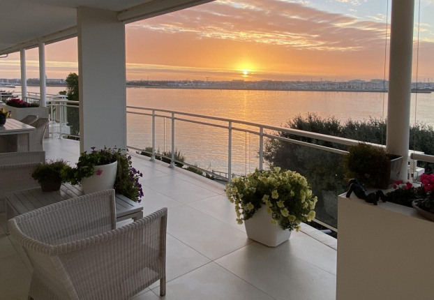 Appartement 4 pièces 161 m² · à Le Genette, la Rochelle · 161 m² · 3 500 000 €