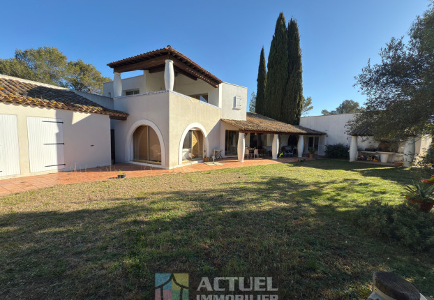 Maison 5 pièces 215 m² · à Montferrier-sur-lez · 215 m² · 895 000 €