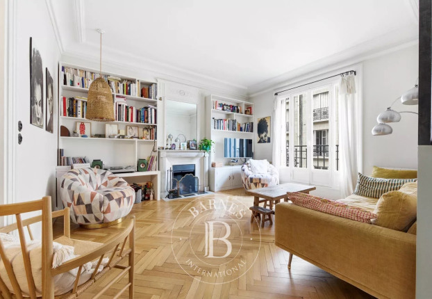 Appartement 5 pièces 121 m² · à Clignancourt-Jules Joffrin, Paris 18ème · 121,2 m² · 1 620 000 €