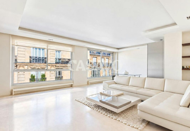 Appartement 4 pièces 105 m² · à Paris · 105 m² · 1 545 000 €