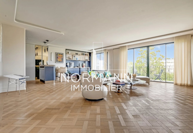 Appartement 5 pièces 200 m² · à Paris 16ème · 200 m² · 4 200 000 €