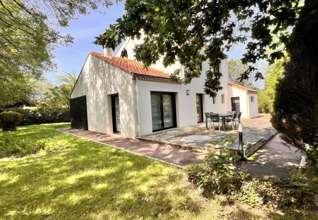 Maison 7 pièces 155 m² · à Vertou · 155 m² · 598 000 €