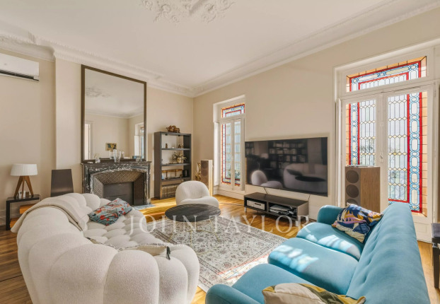 Appartement 4 pièces 130 m² · à Bordeaux · 130 m² · 840 000 €