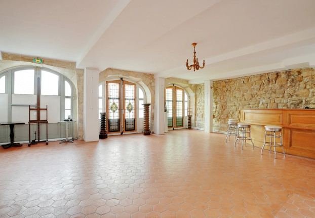 Appartement 212 m² · à Saint Merri, Paris 4ème · 211,8 m² · 1 300 000 €