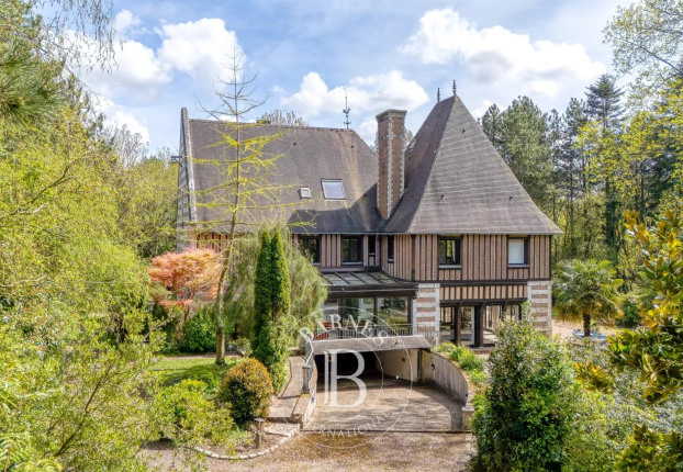 Maison 19 pièces 634 m² · à Yport · 634 m² · 1 450 000 €