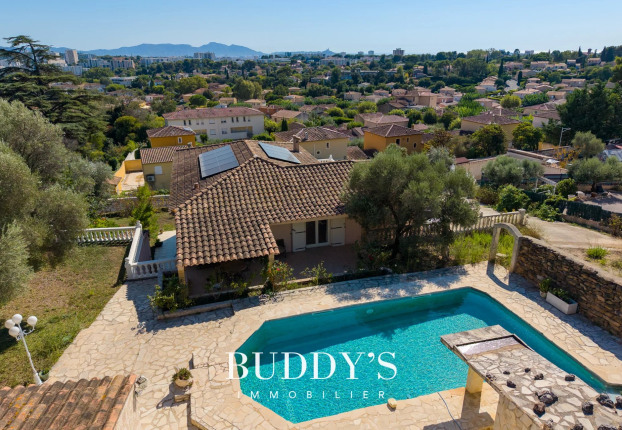 Maison 6 pièces 174 m² · à Saint Mitre, Marseille 13ème · 174,4 m² · 789 000 €