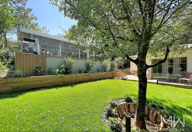 Maison 5 pièces 173 m² · à Centre Cap Ferret, Lège-Cap-Ferret · 173 m² · 3 885 000 €