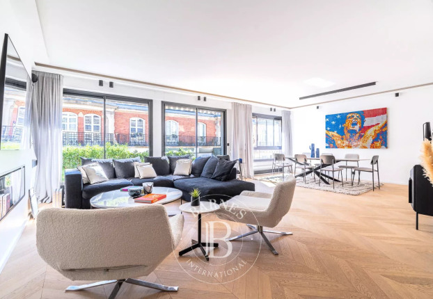 Appartement 4 pièces 129 m² · à Porte Dauphine, Paris 16ème · 129 m² · 2 095 000 €