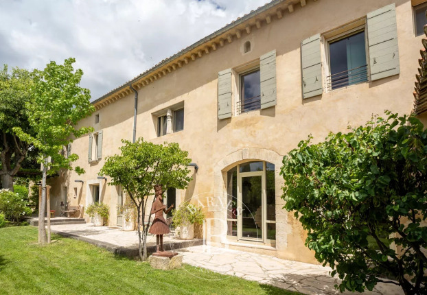 Maison 7 pièces 310 m² · à Avignon · 310 m² · 1 290 000 €