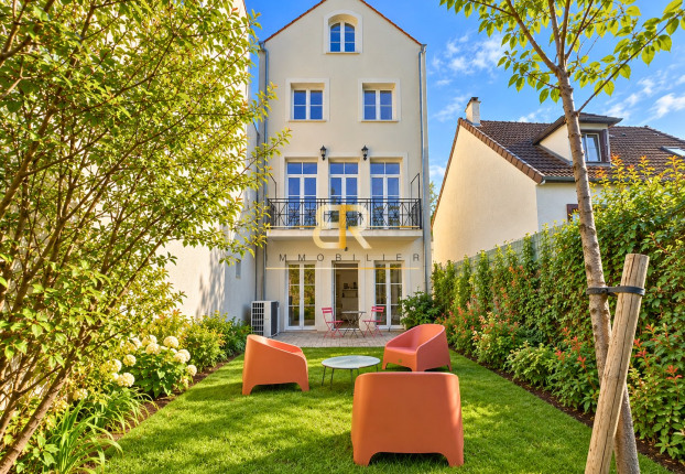 Maison 5 pièces 193 m² · à Nogent-sur-Marne · 193 m² · 1 250 000 €