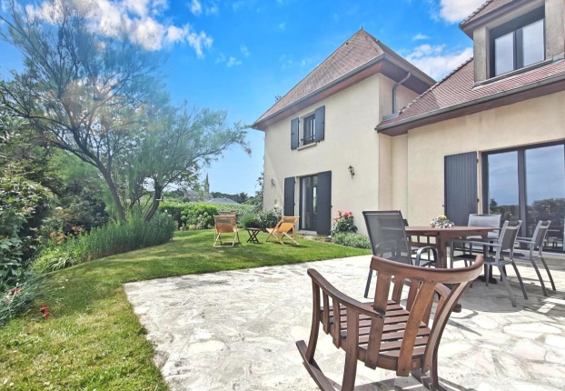 Maison 5 pièces 190 m² · à Brimont · 190 m² · 580 000 €
