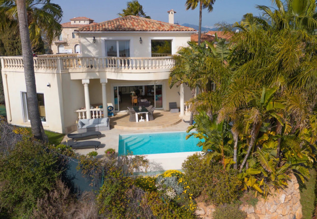 Maison 7 pièces 303 m² · à Nice · 303 m² · 2 650 000 €