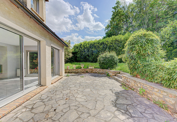 Maison 5 pièces 151 m² · à Aigremont · 150,7 m² · 808 500 €