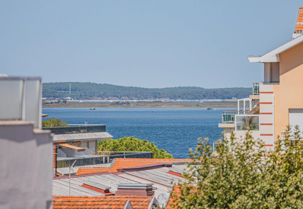 Appartement 4 pièces 98 m² · à Ville d'Ete, Arcachon · 98,1 m² · 1 042 000 €