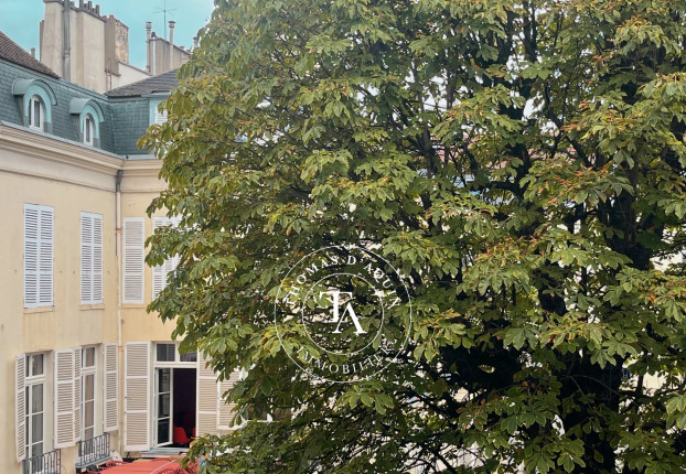 Appartement 4 pièces 83 m² · à Paris · 83 m² · 1 490 000 €