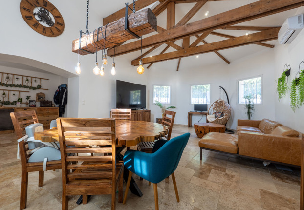 Maison 5 pièces 128 m² · à La Motte · 128 m² · 585 000 €