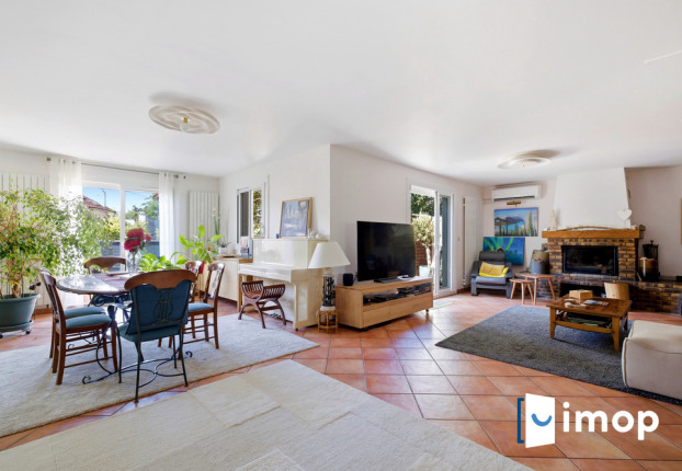 Maison 6 pièces 137 m² · à Saint-Maur-des-Fossés · 137 m² · 849 000 €