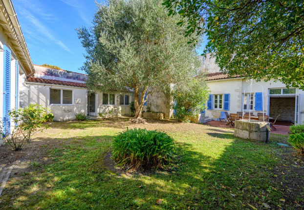 Maison 7 pièces 195 m² · à Saint-Martin-de-Ré · 195 m² · 1 087 000 €