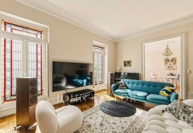 Appartement 4 pièces 130 m² · à Saint Bruno-Saint Augustin, Bordeaux · 130 m² · 840 000 €