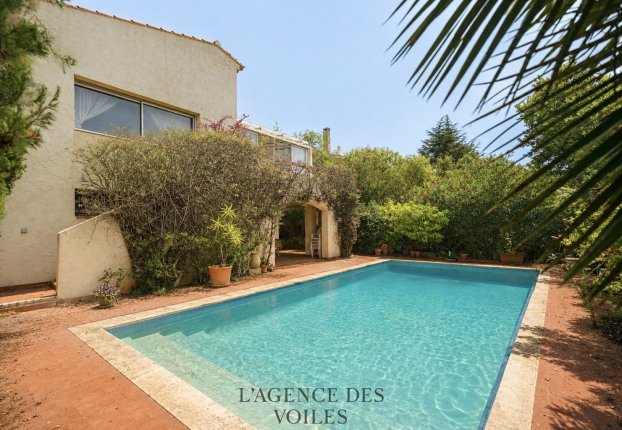 Maison 5 pièces 137 m² · à La Seyne-sur-Mer · 137 m² · 500 000 €